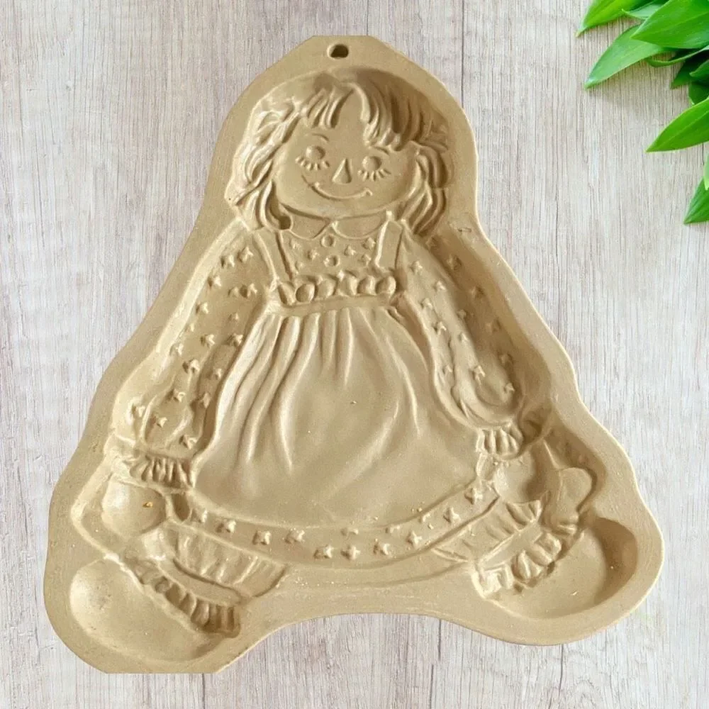 Brown Bag Cookie Art - Raggedy Ann Mold